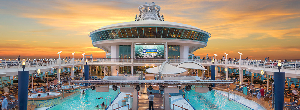 Adventure of the Seas круизы RCI из Барселоны