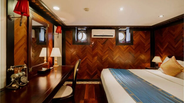 Каюта Делюкс 2Мс иллюминатором