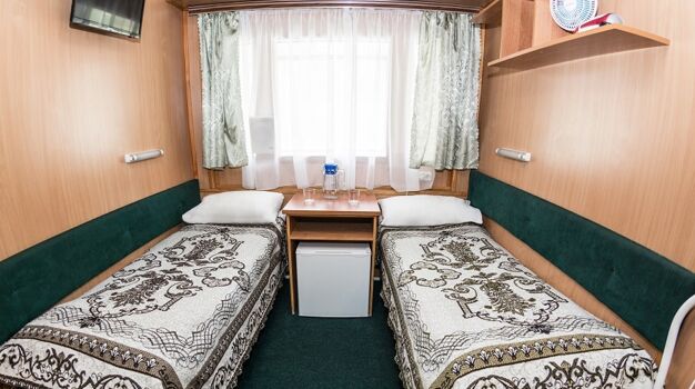 Каюта с частичными удобствами (с умывальником) 1А класса