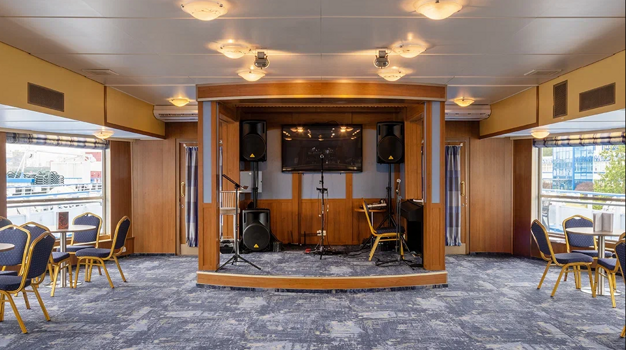 Конференц-зал и бар "Ладога"