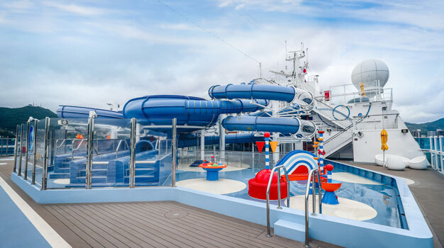 Водные горки и детская водная площадка Water Park