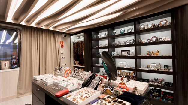 Сувенирный магазин