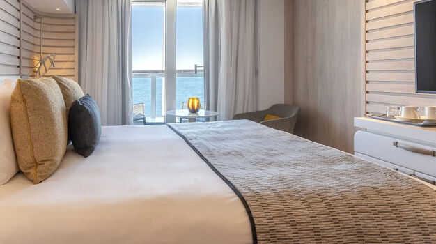 Каюта с балконом Prestige Stateroom