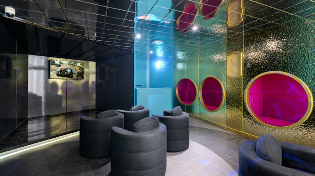 Молодежный клуб Young Club