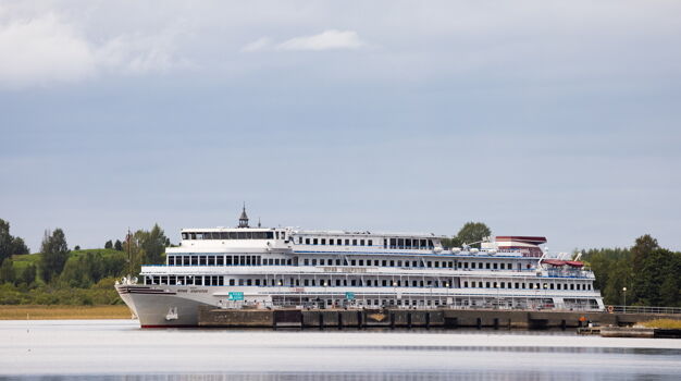 Юрий Андропов