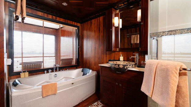 Ванная комната в Президентском люксе