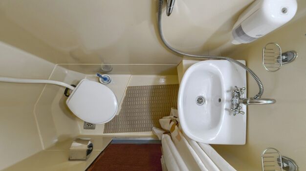 Санузел в каюте