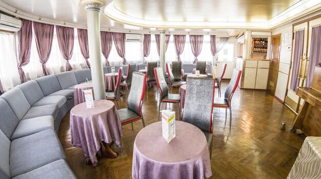 Музыкальный салон