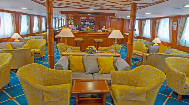 Лаундж и бар