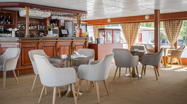 Барная зона в концертном зале