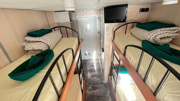 Каюта Стандарт, двухъярусная, со всеми удобствами