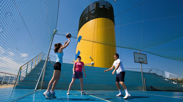 Спортивная площадка