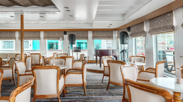 Музыкальный салон