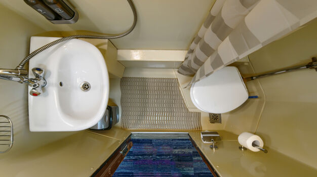 Санузел в каюте