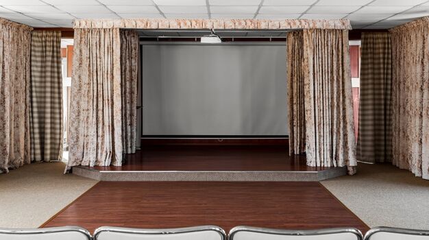 Конференц-зал