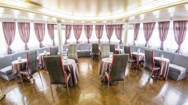 Музыкальный салон