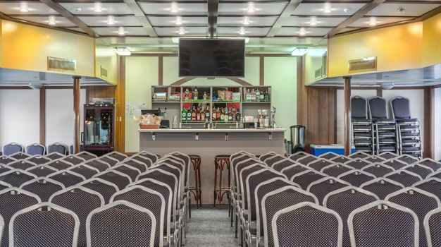 Конференц-зал и бар "Ладога"