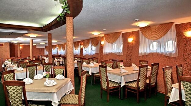 Ресторан на Главной палубе