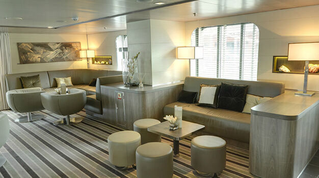 Главный лаунж