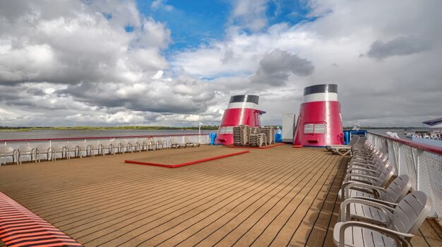 Солнечная палуба