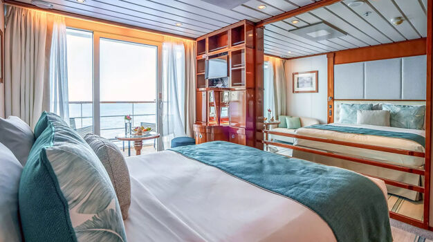 Каюта с балконом