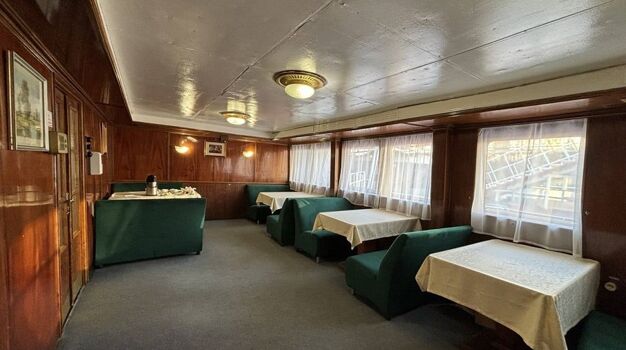 Дополнительный ресторан