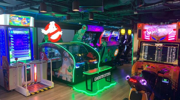 Аркада с детскими игровыми автоматами