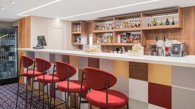 Лаундж-бар «Премьера»