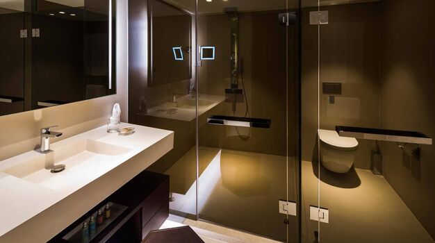 Ванная комната в каюте Grand Deluxe Suite