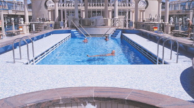 Бассейн (Tivoli Pool)