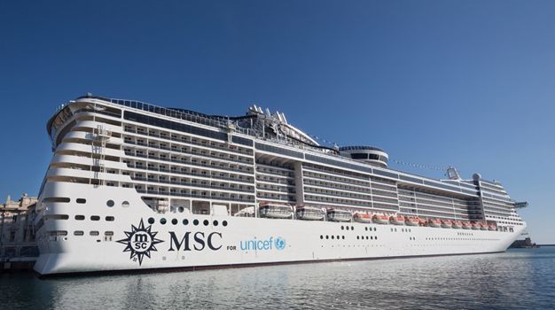 MSC Preziosa в порту