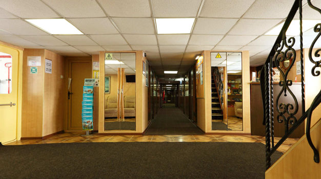 Вестибюль теплохода Юрий Никулин