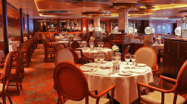 Основной ресторан Pacific Moon Dining Room