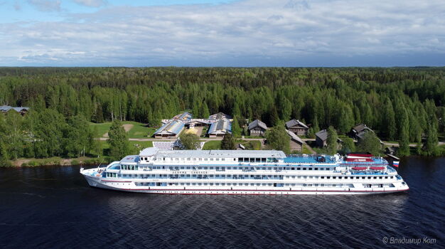 Леонид Соболев в Мандрогах