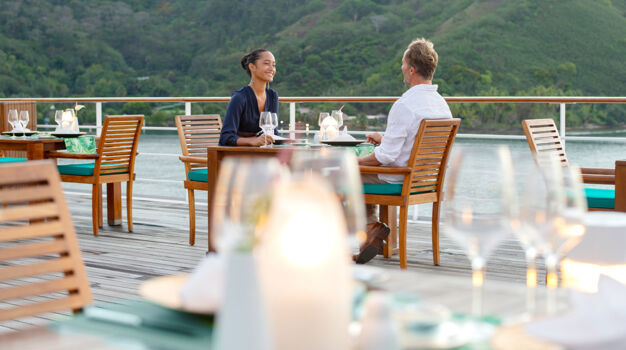 Ресторан The Grill на 8 палубе