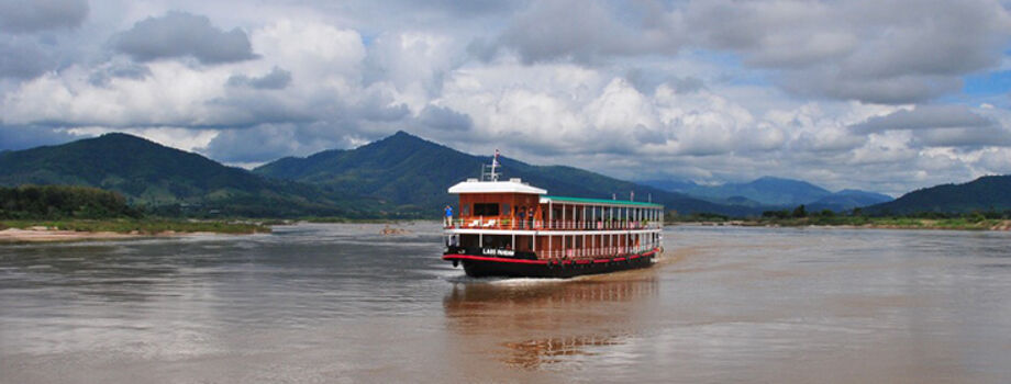 Круизный теплоход Laos Pandaw