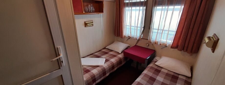 Каюта Омега со всеми удобствами