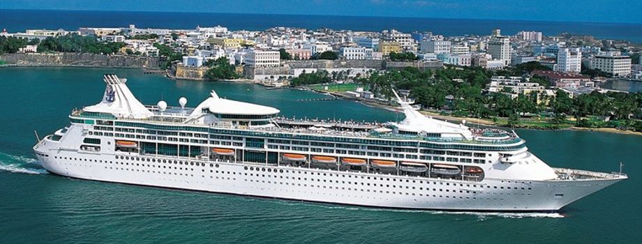 Enchantment of the Seas в порту