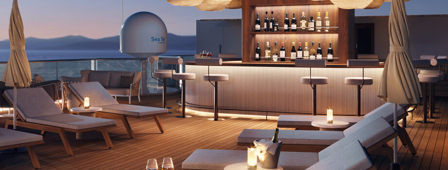 Бар на открытой палубе
