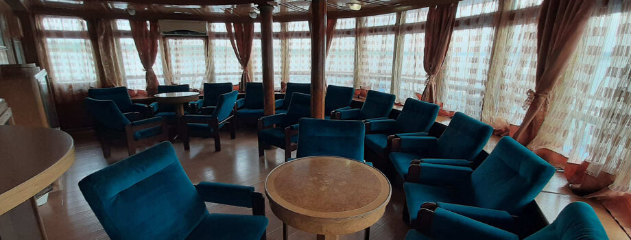 Панорамный салон