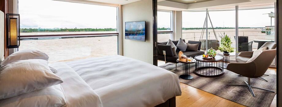 Каюта Royal Panorama Suite