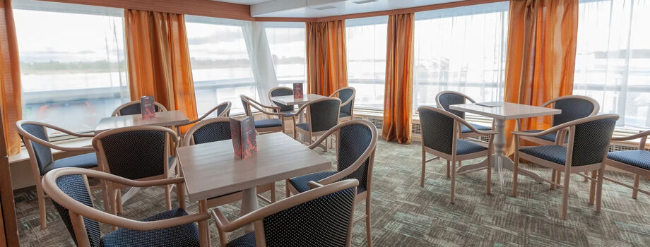 Музыкальный салон