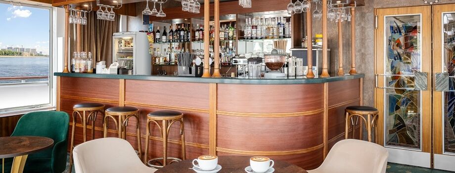 Панорамный бар "Клюква"