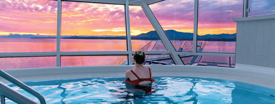 Бассейн в солярии