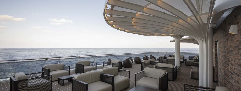 Бар The Lanai