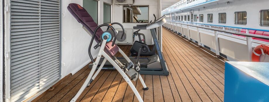 Тренажеры на палубе