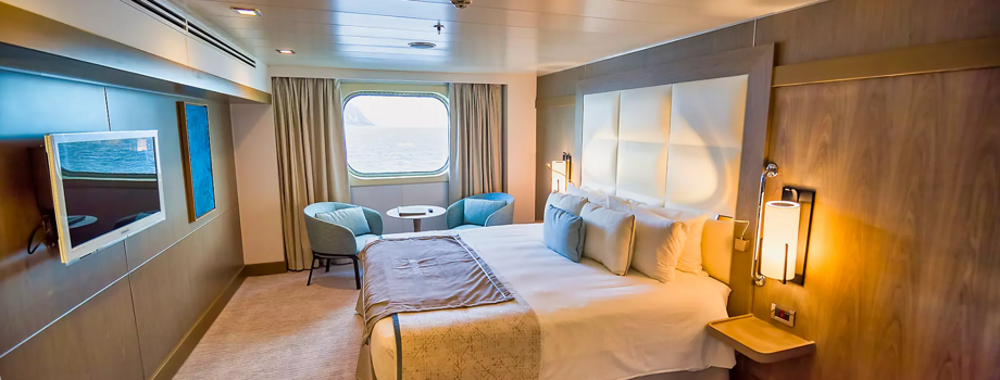 Каюта с окном Superior