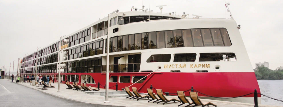 Мустай Карим