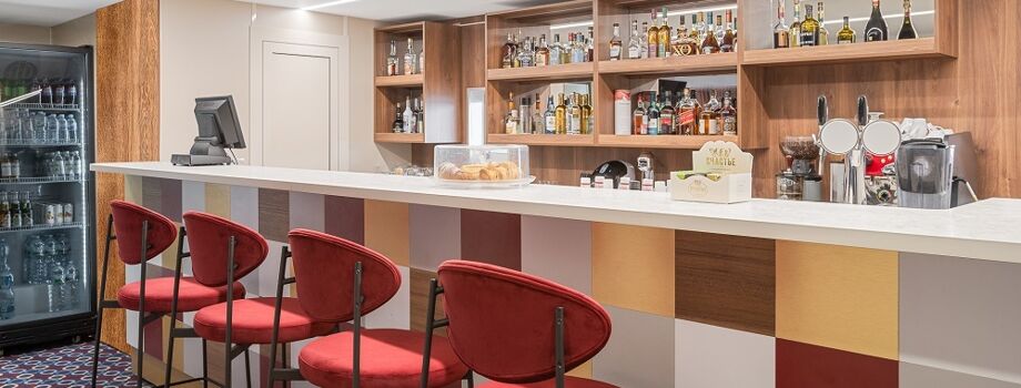 Лаундж-бар «Премьера»