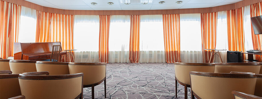 Музыкальный салон